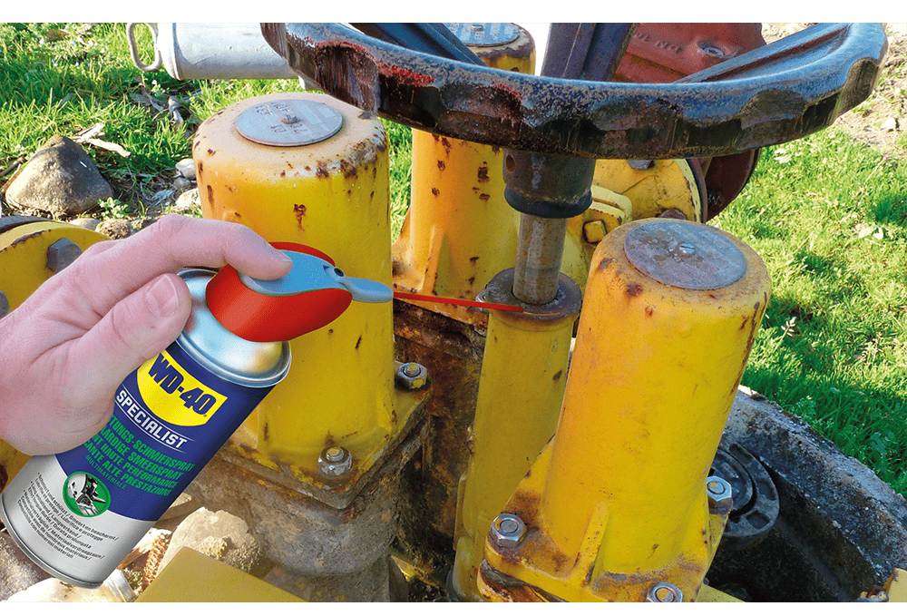 wd 40 specialist high performance lubricant application image german